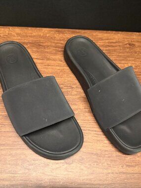 lululemon Restfeel Black Slides Men’s 9